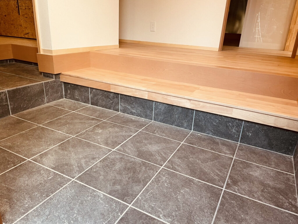 新築時に計画したい デザインだけでなく使いやすい玄関！の画像